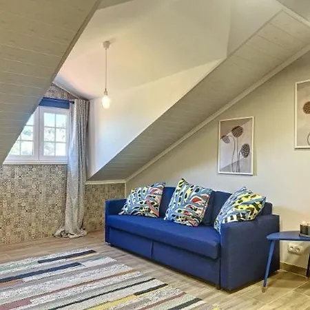 Casa Arbutus Villa *