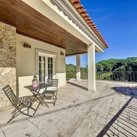 Casa Arbutus Villa
