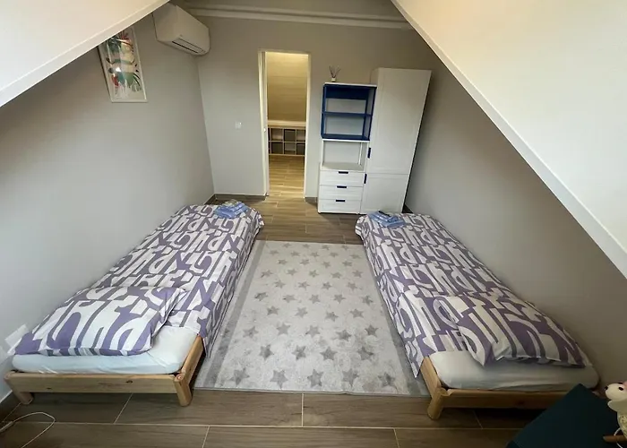 Casa Arbutus Villa *